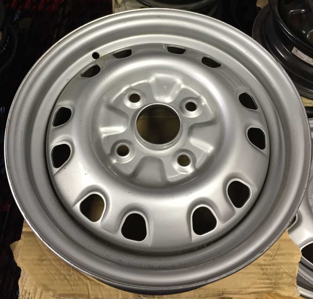 Plechový disk KFZ 5150 5Jx14 4x114,3x60 ET45 Pneucentrum