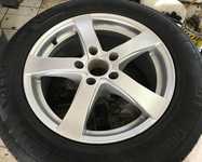 Alu kolo DEZENT 7.5x17" 5x120x72.5 ET35 a Vredestein Sportrac 5 225/60 R17 103V 98%