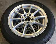 Alu kolo originál MERCEDES 7x16" ET37.5 5x112x66.5 a Bridgestone Blizzak LM-32 205/55 R16 91H MO 70%