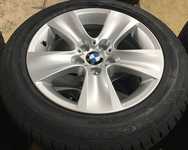 Alu kolo originál BMW 8x17" ET30, 5x120x72.5 a Goodyear UltraGrip Performance 2 225/55 R17 97H FR *