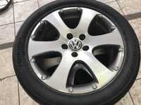 Alu kolo originál VW 5x112x57 Přední 6.5x17" ET42, Zadní 8x17" ET37 a Sava Intensa UHP 215/50 R17 91W 30%