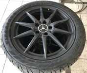 Alu kolo originál MERCEDES 6.5x17" ET49, 5x112x66.5 a Firestone Firehawk SZ90 205/50 R17 93W 95%