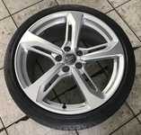 Alu kolo originál AUDI 9x19" ET52 5x112x57 a Hankook K117 Ventus S1 Evo 2 245/35 R19 93Y AO 99%