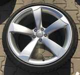 Alu kolo originál AUDI ROTOR 9x20" ET26, 5x112x66.5 a Continental ContiWinterContact TS 830P 265/30 R20 94V RO1 XL FR 90%