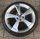 Alu kolo originál AUDI 8x19" ET49, 5x112x57 a Pirelli Winter SottoZero III 235/35 R19 91V RO1 98%