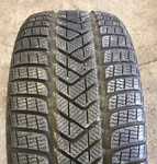 Pirelli Winter 210 SnowControl III 235/35 R19 91V