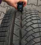 Michelin Pilot Alpin PA4 255/40 R19 100V