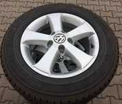 Alu kolo originál VW 6.5x16" ET51, 5x120x65 a Pirelli Chrono Winter 215/65 R16 C 109R 90%