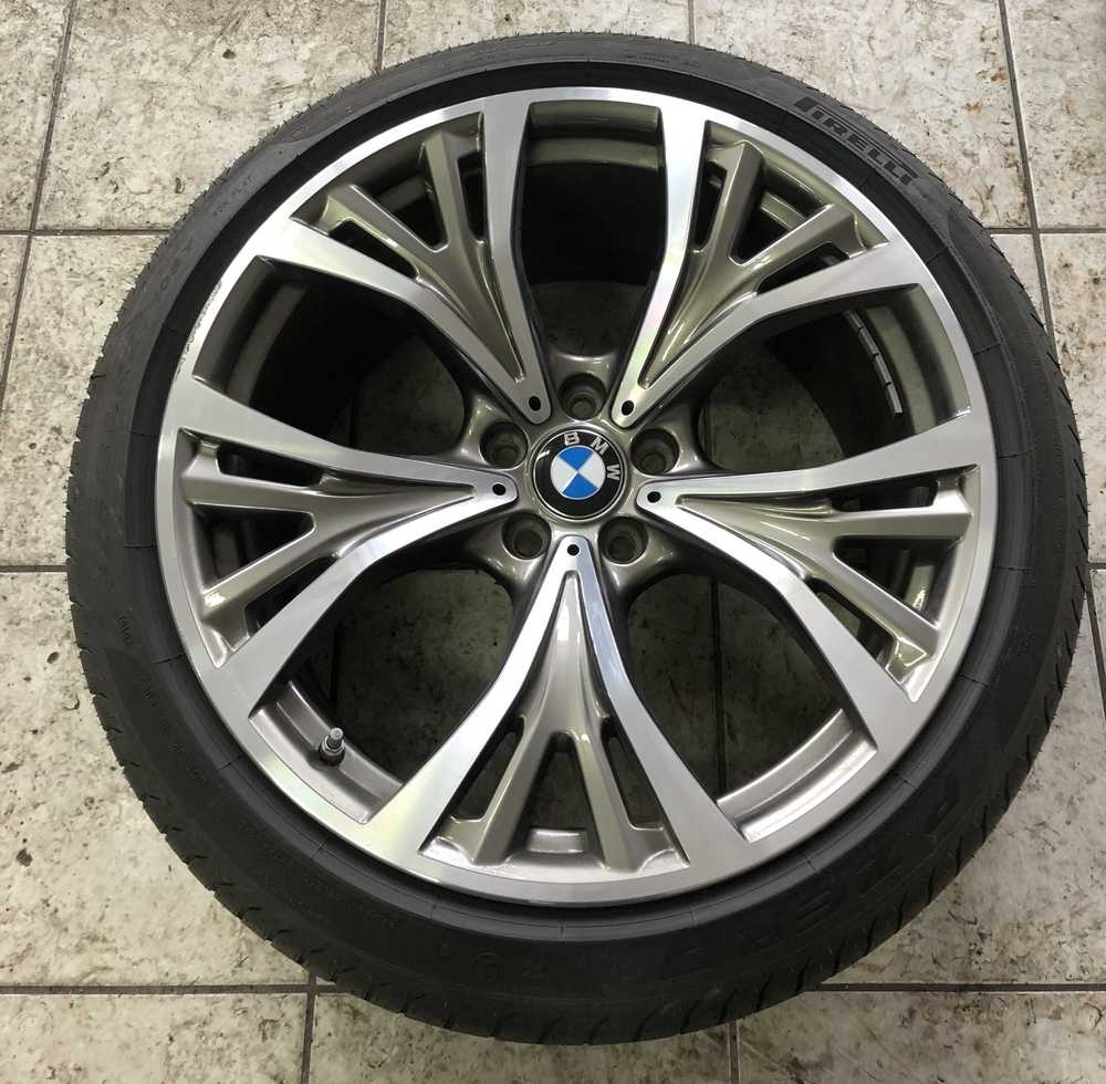 Alu kolo originál BMW X5 a X6 Přední 5x120x74 10x21 ET40 a Pirelli PZero  285/35 R21 105Y XL RFT * 90%, Zadní 5x120x74 11.5x21 ET38 a Pirelli PZero  325/30 R21 108Y XL