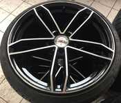 Alu kolo AXXION 8.5x19“ ET45, 5x112x66.5 a Syron Race 1+ 225/35 R19 88W XL