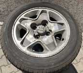 Alu kolo originál PEUGEOT 6x14" 4x108x65 ET29 a Gislaved Speed 506 185/60 R14 82H 30%