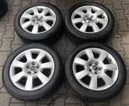 Alu kolo originál VW 6.5x16" ET42, 5x100x57 a Michelin Pilot HX MXM 205/55 R16 91W 40%