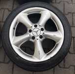 Alu kolo originál MERCEDES 7.5x17" 5x112x66.5 ET36 a Michelin Pilot Sport 3 225/45 R17 91Y 60%