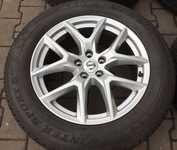 Alu kolo originál VOLVO 7.5x18" 5x108x63.3 ET50.5 a Dunlop Winter Sport 5 235/60 R18 107V XL 80%