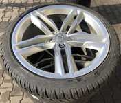 Alu kolo originál AUDI 9x20" ET37, 5x112x66.5 a Dunlop SP Winter Sport 3D 265/35 R20 99V XL AO 70%