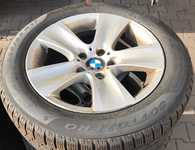 Alu kolo originál BMW 8x17" 5x120x72.5 ET30 a Pirelli Winter 210 SottoZero II 225/55 R17 97H RFT * 90%