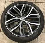 Alu kolo originál VW 8x19" ET41 5x112x57 a Pirelli Cinturato P7 245/40 R19 94W 70% SEAL INSIDE + čidla tlaku TPMS