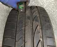 Bridgestone RE050A 245/45 R17 95Y