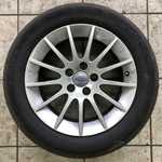 Alu kolo originál VOLVO 7x16" 5x108x63.3 ET45 a Goodyear EfficientGrip 215/55 R16 93V 20%