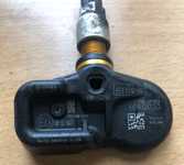 TPMS elektronické senzory (ventily) tlaku v pneu original TOYOTA