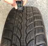 Bridgestone Blizzak LM32 215/45 R20 95V XL