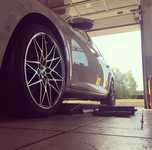 ŠKODA SUPERB jsme obuli na Alu kolo MAM B2 8.5x19“ ET30, 5x112x57 a Pirelli PZero Nero GT 235/40 R19 96Y XL