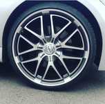 BMW 3 jsme obuli na Alu kolo BORBET 9x20" ET35, 5x120x72.5 a Kumho KU31 225/35 R20 90Y