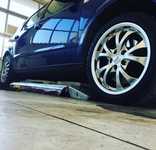 OPEL VECTRA jsme obuli na Alu kolo ALUTEC NITRO 7.5x17" 5x110x65 ET38 a Continental PremiumContact 6 225/45 R17 91Y