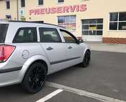 OPEL VECTRA jsme obuli na Alu kolo KESKIN 8x18“ 5x110x65 ET45 a Austone SP-7 225/40 R18 92Y