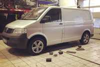 VW T5 jsme obuli na Alu kolo 7.5x17" ET34, 5x120x65 a Nexen Winguard Sport 235/55 R17 103V XL