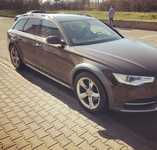 AUDI A6 ALLROAD jsme obuli na Alu kolo originál AUDI 8.5x19" ET32 5x112x66.5 a Bridgestone Dueler H/P Sport 255/45 R19 100V