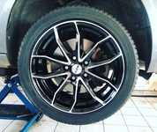 VW GOLF jsme obuli na Alu kolo MILLE MIGLIA 7x17“ ET40, 5x112x57 a Saetta Touring 2 225/45 R17 94Y XL