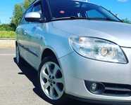 ŠKODA FABIA jsme obuli na Alu kolo originál ŠKODA 6.5x16" ET42, 5x100x57 a Altenzo Sports Comforter 205/45 R16 87W