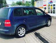 VW TOURAN jsme obuli na Alu kolo ENZO 6.5x16" 5x112x57 ET50 a Hankook Ventus Prime 2 K115 205/55 R16 91H