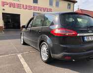 FORD S-MAX jsme obuli na Alu kolo originál JAGUAR 6.5x17" 5x108x63.3 ET43.5 a Continental EcoContact 5 225/50 R17 98V XL