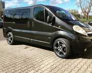 OPEL VIVARO jsme obuli na Alu kolo originál RONAL 8x18" 5x118x71 ET45 a Tracmax X-Privilo TX-3 235/50 R18 101Y