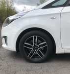 KIA CARENS jsme obuli na Alu kolo DEZENT 6.5x16" ET48, 5x114.3x67 a Continental ContiEcoContact 5 205/55 R16 91V