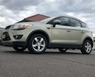 FORD KUGA jsme obuli na Alu kolo RIAL 7.5x17" ET52, 5x108x63.3 a Tracmax X-privilo TX3 235/55 R17 103W XL