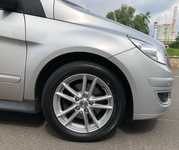 MERCEDES B-Class jsme obuli na Alu kolo ALUETT 7x16" 5x112x66.5 ET40 a Saetta Touring 2 205/55 R16 94V XL