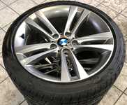 Alu kolo originál BMW 8x18" ET34, 5x120x72.5 a Lassa Driveways Sport 225/40 R18 92Y XL 99%