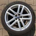 Alu kolo originál VW 7.5x17" ET35, 5x100x57 a Matador MP47 Hectorra 3 225/45 R17 94Y 90%