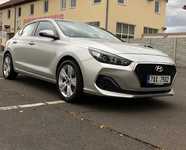 HYUNDAI I30 jsme obuli na Alu kola originál KIA 6.5x17“ ET35 5x114.3x67 a Vredestein Wintrac Xtreme S 225/45 R17 94V XL