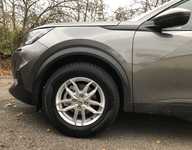 PEUGEOT 2008 jsme obuli na Alu kolo RIAL 6,5x16" 4x108x65 ET32 a Pirelli Winter SottoZero III 215/65 R16 98H