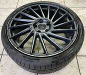 Alu kolo KESKIN 8.5x19“ ET45, 5x112x66.5 a Gremax Capturar CF19 235/35 R19 91W 70%