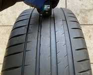 Michelin Pilot Sport 4 255/40 R19 100W XL 