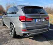 BMW X5 jsme obuli na Alu kolo originál BMW Přední 5x120x74 10x21" ET40 a Dunlop SP Sport Maxx GT 285/35 R21 105Y XL RFT *, Zadní 5x120x72.5 11.5x21" ET38 a Dunlop SP Sport Maxx GT 325/30 R21 108Y XL RFT * + čidla tlaku TPMS