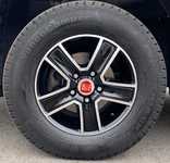 FIAT DUCATO jsme obuli na Alu kolo HRS 6.5x15" 5x118x71.1 ET55 a Continental VancoCamper 215/70 R15 C 109R