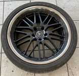 Alu kolo 8.5x19“ ET35, 5x112x66.5 a Bridgestone S001 255/35 R19 92Y RFT 20%