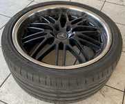 Alu kolo 8.5x19“ ET35, 5x112x66.5 a Bridgestone S001 255/35 R19 92Y RFT 20%