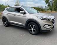 HYUNDAI TUCSON jsme obuli na Alu kolo GARMANI 6.5x16" ET45, 5x114.3x67 a Michelin Latitude Tour HP 215/70 R16 100H + čidla tlaku TPMS